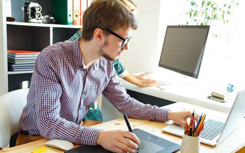 روش های افزایش جذابیت های جلد کتاب