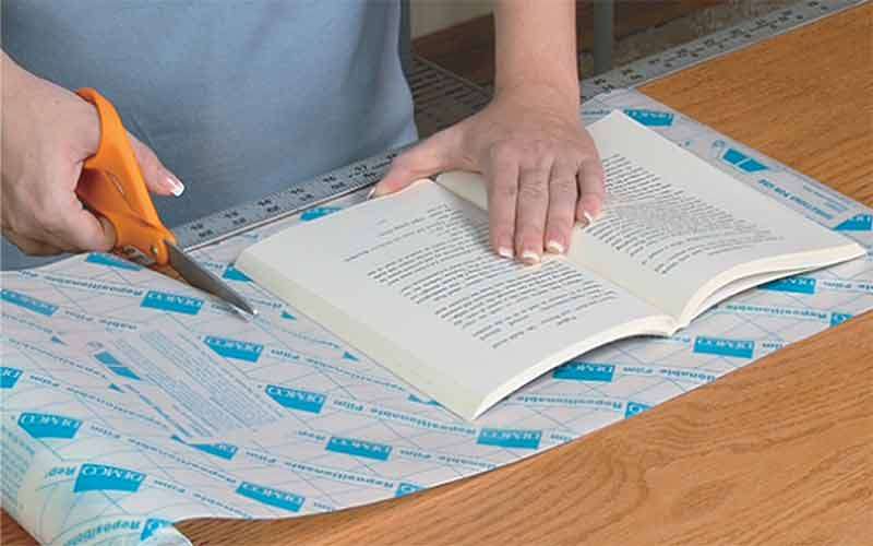 جلد شومیز کتاب